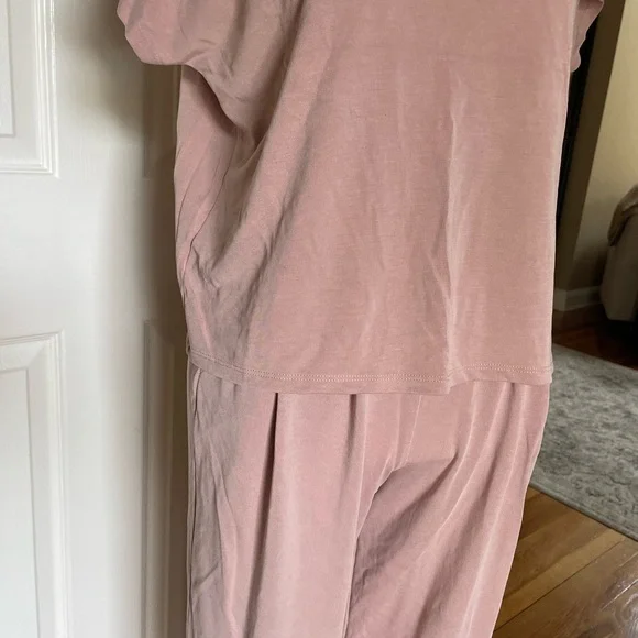 NWOT EXPRESS LOUGE SET - Picture 6 of 12